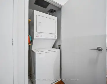 #303-60 Bathurst St Niagara 1 beds 1 baths 1 garage 749000.00