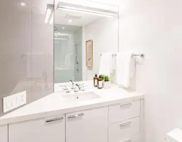
            #PH 702-1177 Yonge St Rosedale-Moore Park 2睡房2卫生间1车位, 出售价格1199000.00加元                    