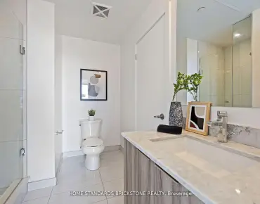 
            #3907-955 Bay St Bay Street Corridor 3睡房2卫生间2车位, 出售价格1259000.00加元                    