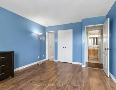 
#306-10 Fashion Roseway N/A Willowdale East 2 beds 2 baths 1 garage 519900.00        