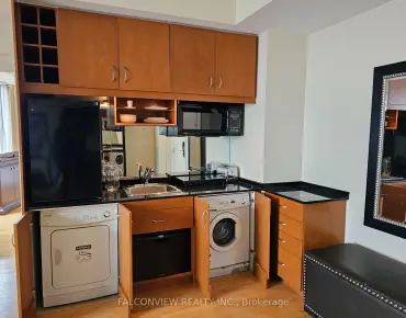 #4606-1 King St W Bay Street Corridor 1 beds 1 baths garage 529900.00
