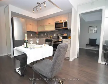 
#1816-36 Lisgar St Little Portugal 2 beds 2 baths  garage 499999.00        