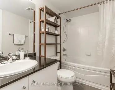 #501-12 Yonge St N Waterfront Communities C1 1 beds 1 baths garage 559900.00