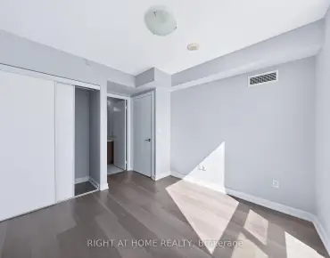 
            #1307-5740 Yonge St Newtonbrook West 2睡房2卫生间1车位, 出售价格620000.00加元                    