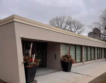 
            #2405-715 Don Mills Rd Flemingdon Park 1睡房1卫生间1车位, 出售价格385000.00加元                    