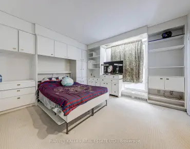 #1001-2600 Bathurst St Englemount-Lawrence 3睡房2卫生间3车位, 出售价格1299000.00加元
