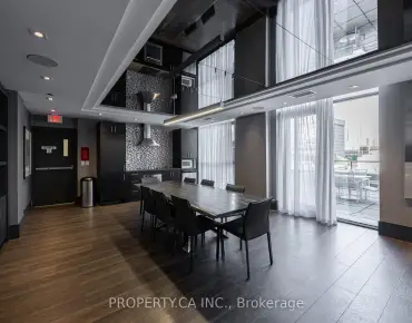 
            #707-297 College St Kensington-Chinatown 2睡房2卫生间1车位, 出售价格850000.00加元                    