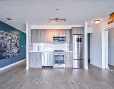 #3905-15 Fort York Blvd Waterfront Communities C1 2 beds 2 baths 1 garage 799000.00