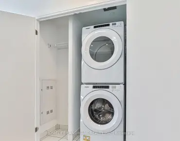 #2303-77 Mutual St Church-Yonge Corridor 1 beds 1 baths 1 garage 469000.00