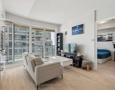 
            #3905-2221 Yonge St Mount Pleasant West 1睡房1卫生间车位, 出售价格519000.00加元                    