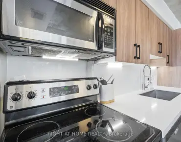 #209-1005 King St W Niagara 1 beds 1 baths 1 garage 559000.00