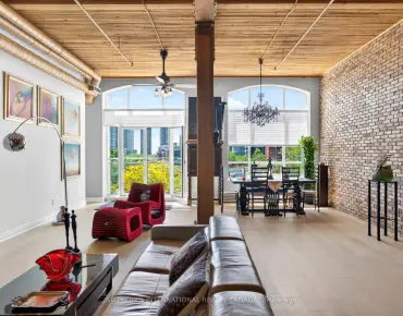 #404-993 Queen St W Niagara 2 beds 1 baths 1 garage 1748800.00