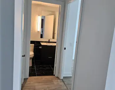
#2205-327 King St W Waterfront Communities C1 1 beds 1 baths  garage 450000.00        