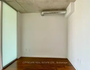 
            #1223-32 Trolley Cres Moss Park 1睡房1卫生间车位, 出售价格449000.00加元                    