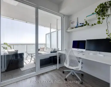
            #2203-15 Queens Quay E Waterfront Communities C8 2睡房2卫生间1车位, 出售价格975000.00加元                    