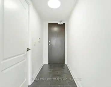 #701-1103 Leslie St Banbury-Don Mills 1睡房1卫生间1车位, 出售价格574900.00加元