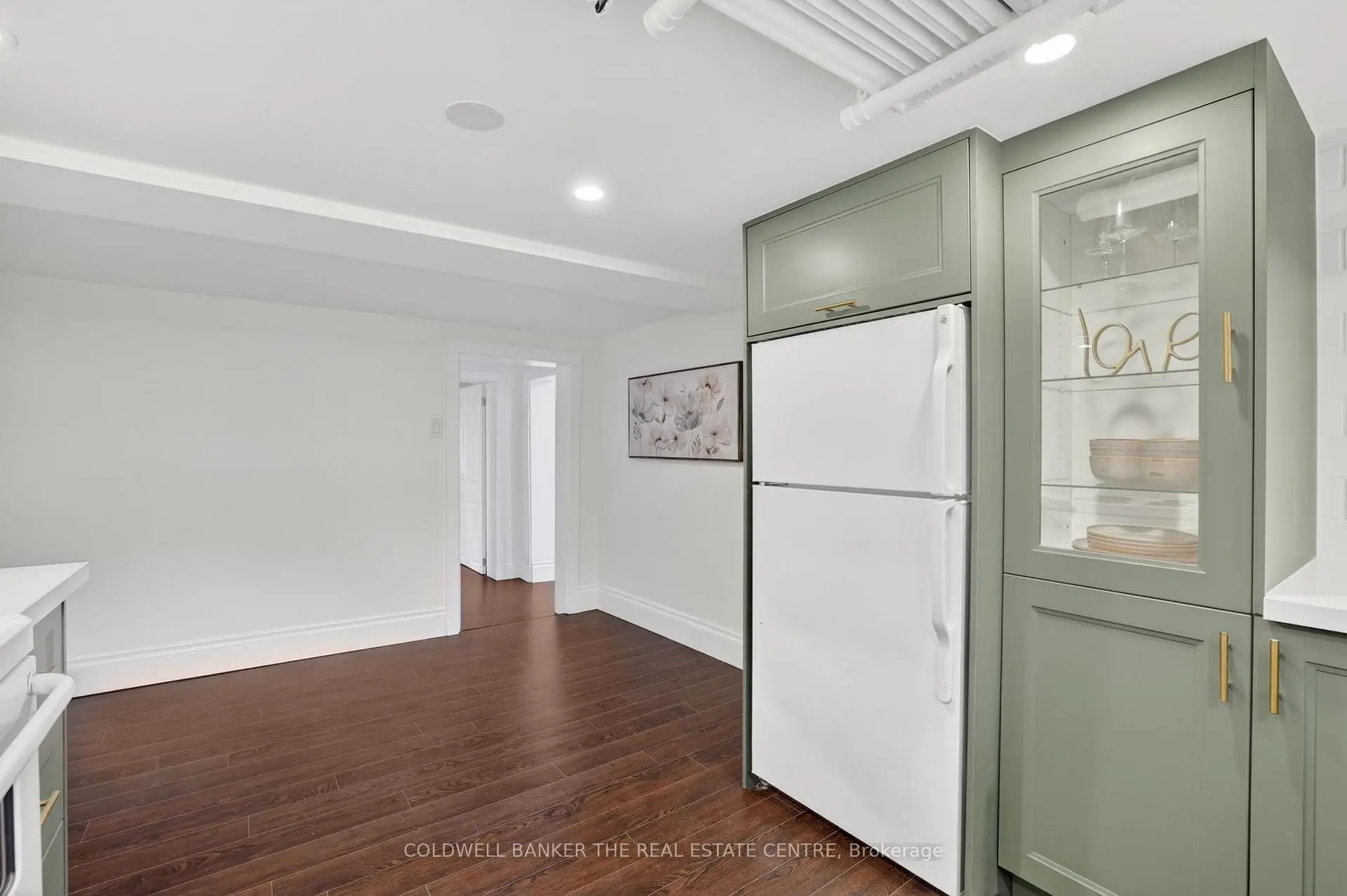Toronto 共管镇屋
