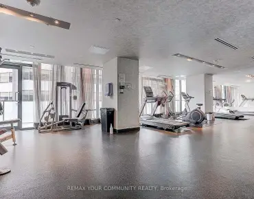 
            #3608-426 University Ave Bay Street Corridor 2睡房1卫生间车位, 出售价格728000.00加元                    