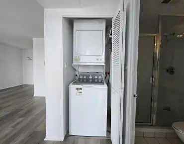 
#1403-18 Hillcrest Ave Willowdale East 2 beds 2 baths 1 garage 630000.00        