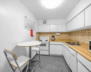 #446-53 McCaul St Kensington-Chinatown 2 beds 1 baths garage 499000.00