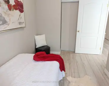 #103-9 Greenbriar Rd Bayview Village 2睡房2卫生间1车位, 出售价格698880.00加元