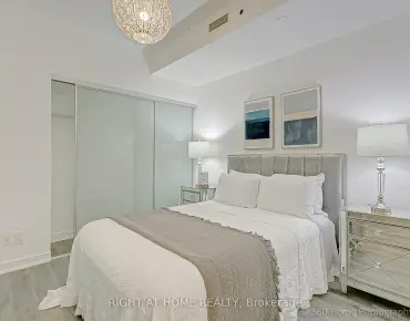 #203-57 St. Joseph St Bay Street Corridor 1 beds 1 baths garage 550000.00