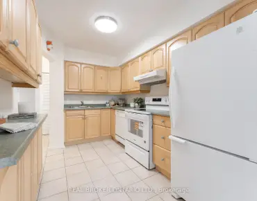 
            #15-10 Leith Hill Rd Don Valley Village 3睡房2卫生间1车位, 出售价格589900.00加元                    