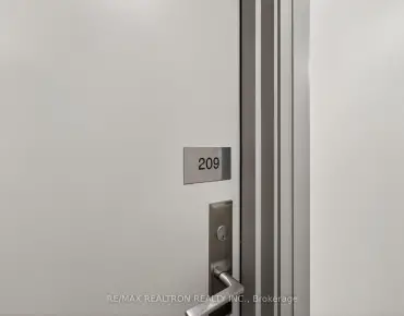 
            #209-275 Yorkland Rd Henry Farm 1睡房1卫生间车位, 出售价格399000.00加元                    