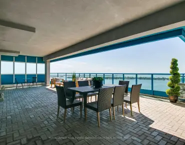 #PH04-99 Harbour Sq Waterfront Communities C1 3 beds 2 baths 1 garage 2595000.00