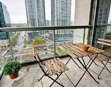 #2012-28 Empress Ave Willowdale East 2睡房2卫生间1车位, 出售价格895000.00加元