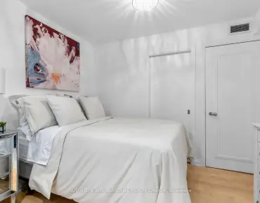#207-3 Mcalpine St Annex 1 beds 1 baths 1 garage 765000.00