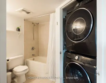 #902-18 Valley Woods Rd Parkwoods-Donalda 1 beds 1 baths 1 garage 379990.00