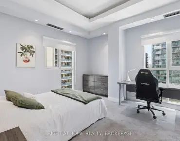#802-8 Wellesley St E Church-Yonge Corridor 2睡房2卫生间1车位, 出售价格999000.00加元