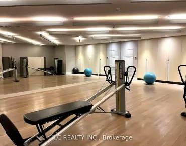 
            #2410-30 Roehampton Ave Mount Pleasant West 1睡房1卫生间1车位, 出售价格595000.00加元                    