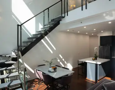 
            #203-1 Scott St Waterfront Communities C8 1睡房2卫生间1车位, 出售价格988000.00加元                    