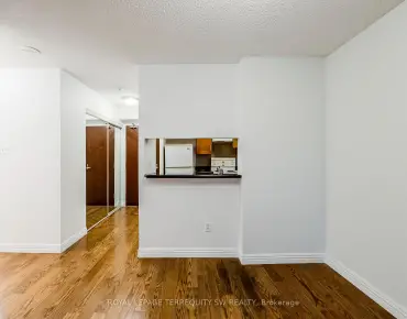 
#407-1055 Bay St Bay Street Corridor 1 beds 1 baths 1 garage 559900.00        