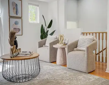 
            #1517-28 Sommerset Way Willowdale East 3睡房3卫生间3车位, 出售价格899000.00加元                    