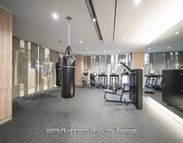 
            #1113-27 BATHURST St Waterfront Communities C1 2睡房2卫生间车位, 出售价格630000.00加元                    
