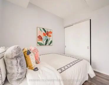 
#3109-197 Yonge St Church-Yonge Corridor 3 beds 2 baths 1 garage 788800.00        