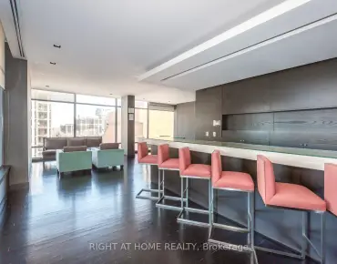 
            #305-18 Yorkville Ave Annex 2睡房2卫生间1车位, 出售价格1150000.00加元                    