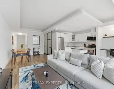 
#707-50 Camden St Waterfront Communities C1 1 beds 1 baths 1 garage 609900.00        