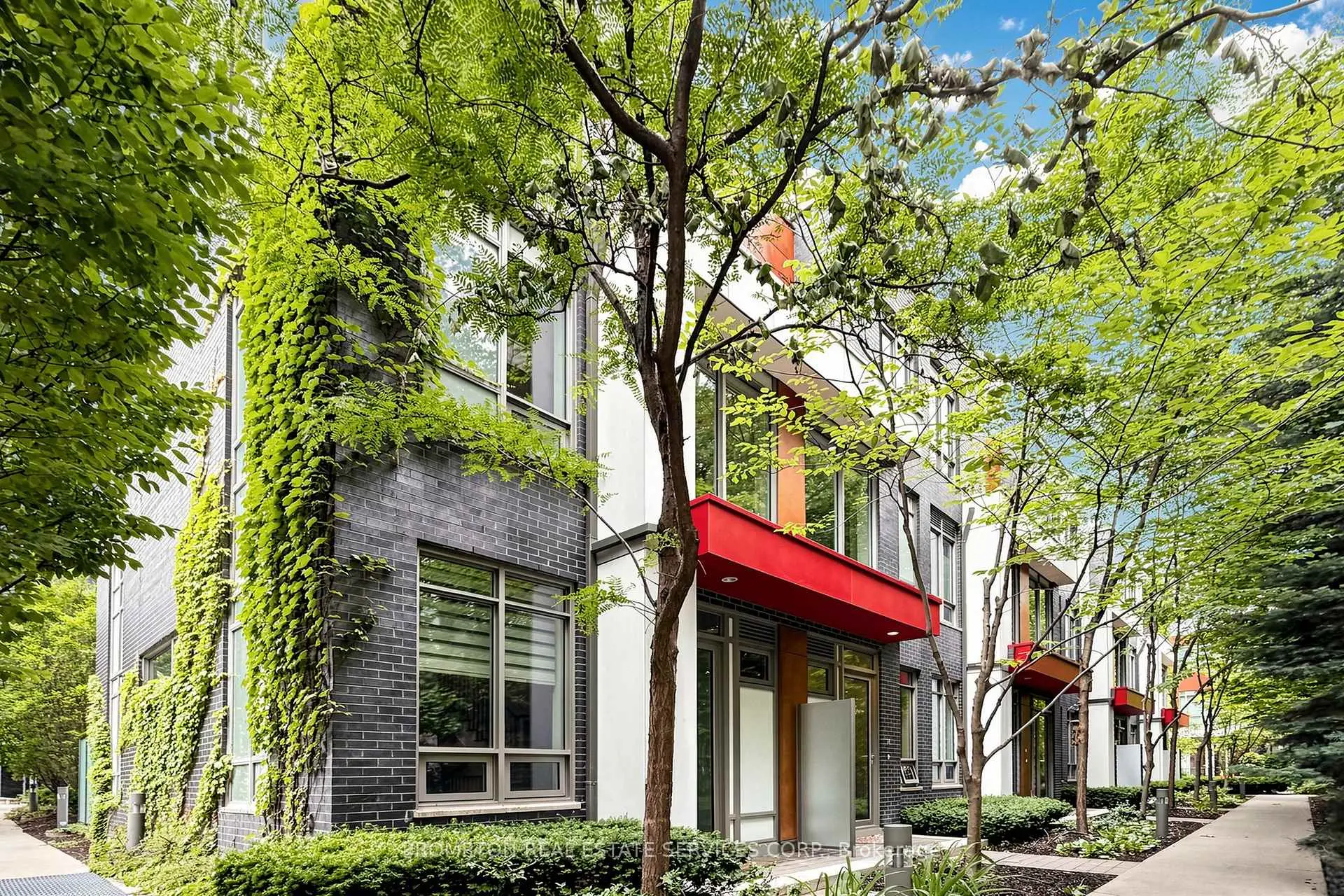 Toronto 共管镇屋