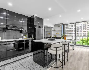 
            #1008-33 Harbour Sq Waterfront Communities C1 2睡房3卫生间2车位, 出售价格975000.00加元                    