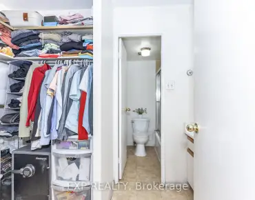 
#110-4001 Don Mills Rd Hillcrest Village 2 beds 2 baths 1 garage 499999.00        
