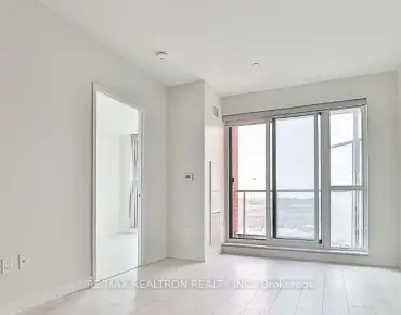 #636-31 Tippett Rd Clanton Park 1睡房2卫生间车位, 出售价格499995.00加元