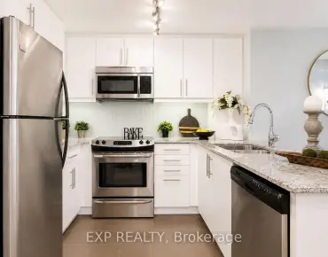 
            #404-500 St Clair Ave W Forest Hill South 1睡房1卫生间1车位, 出售价格529999.00加元                    