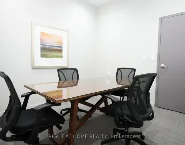 
#938-68 Abell St Little Portugal 2 beds 1 baths 1 garage 499990.00        