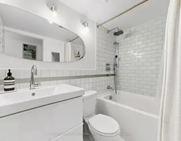 #2303-909 Bay St Bay Street Corridor 1睡房1卫生间车位, 出售价格569900.00加元