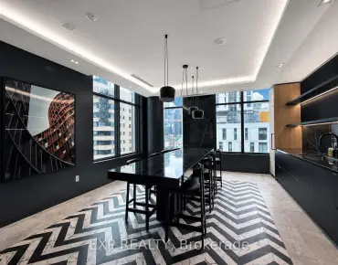 #5012-252 Church St Church-Yonge Corridor 1睡房2卫生间1车位, 出售价格599000.00加元