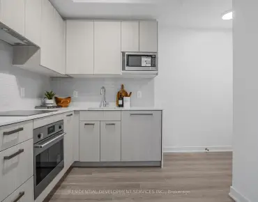 
#172-67 Curlew Dr Parkwoods-Donalda 3 beds 3 baths 1 garage 689000.00        